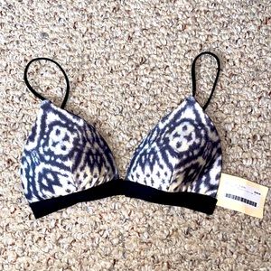 SOLD on d3pop!!! Zimmermann roamer tri bikini top